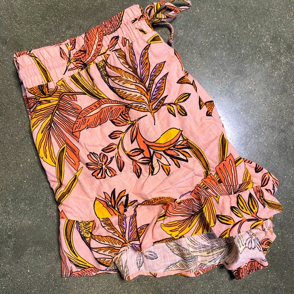 wild fable Pants - Wild Fable Ruffle Shorts